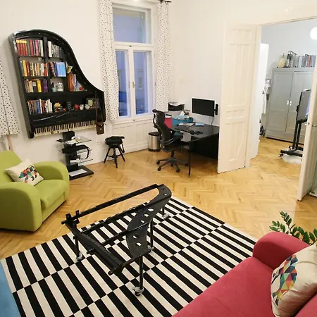 Apartment Cosy Loft Flat Next To The Margaret Island *